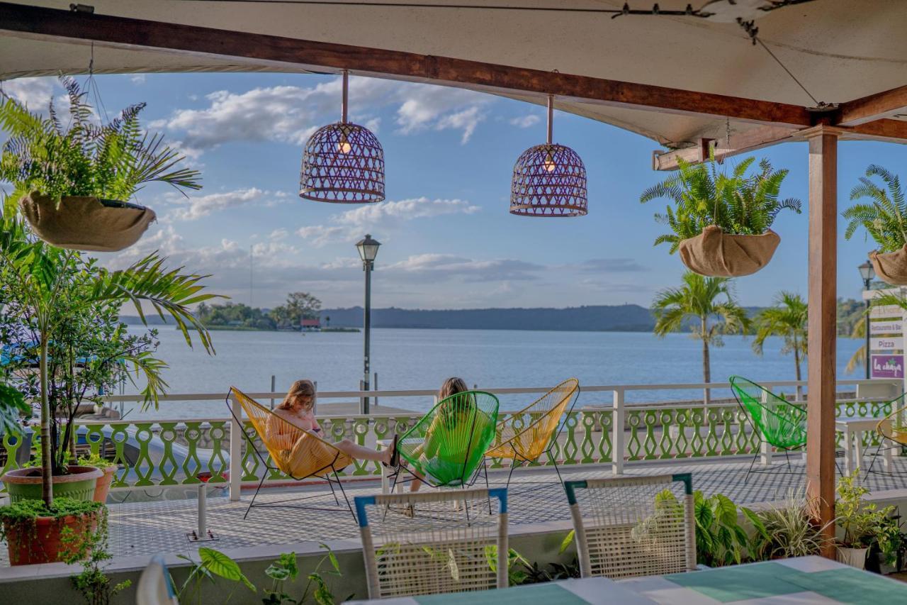 Hotel Peten Flores Bagian luar foto